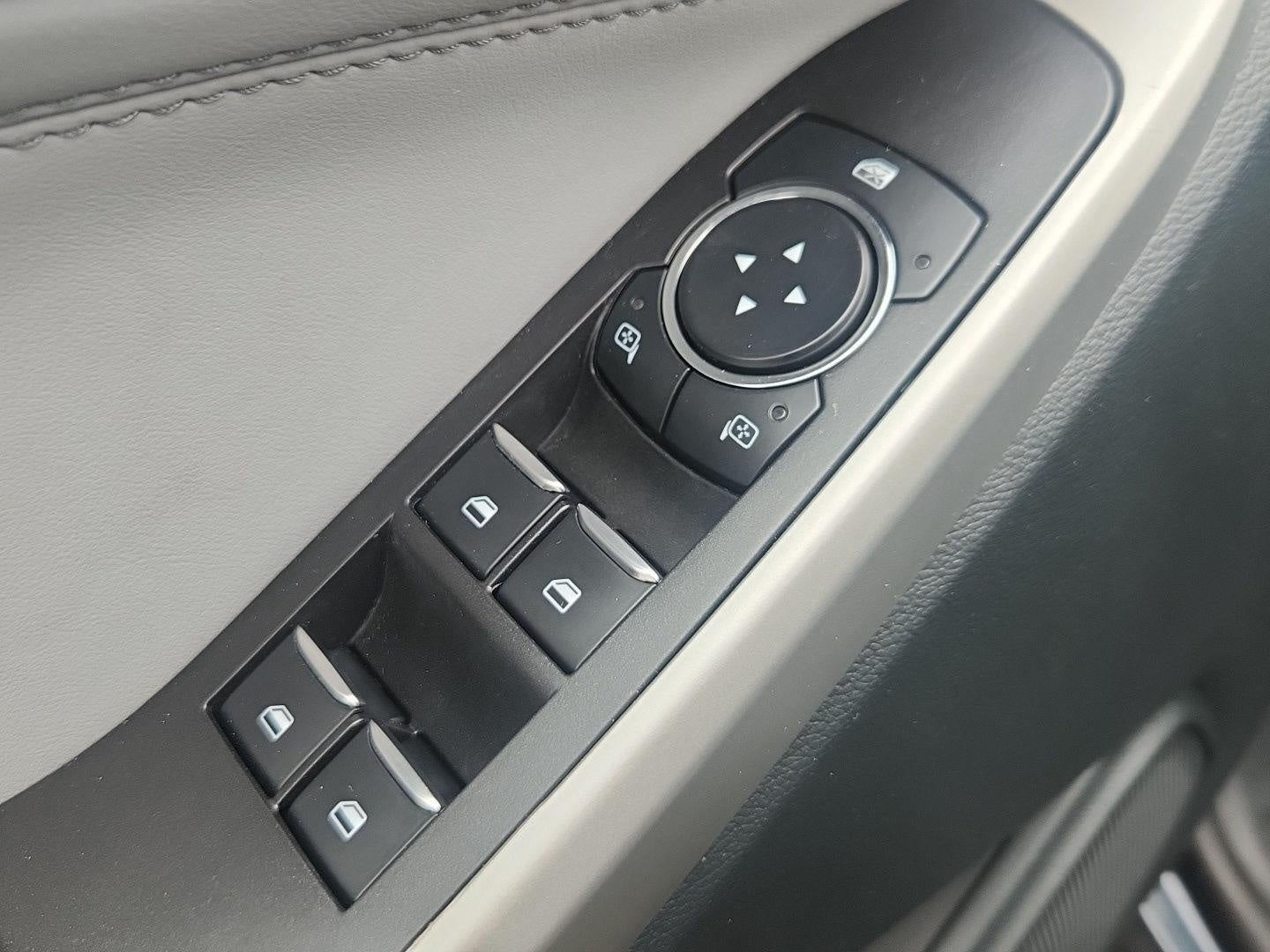 2023 Ford Explorer XLT 4WD