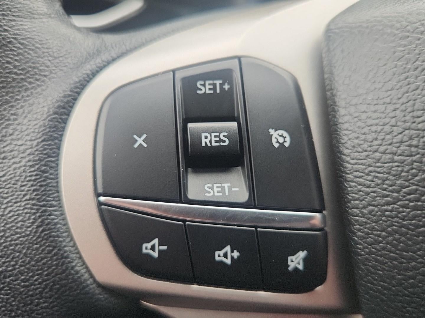 2023 Ford Explorer XLT 4WD
