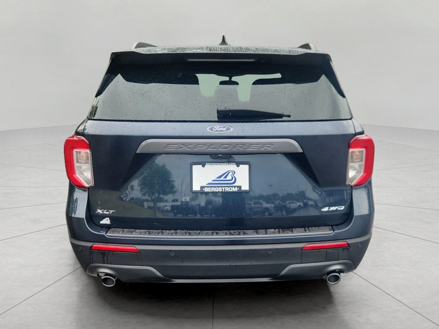 2023 Ford Explorer XLT 4WD