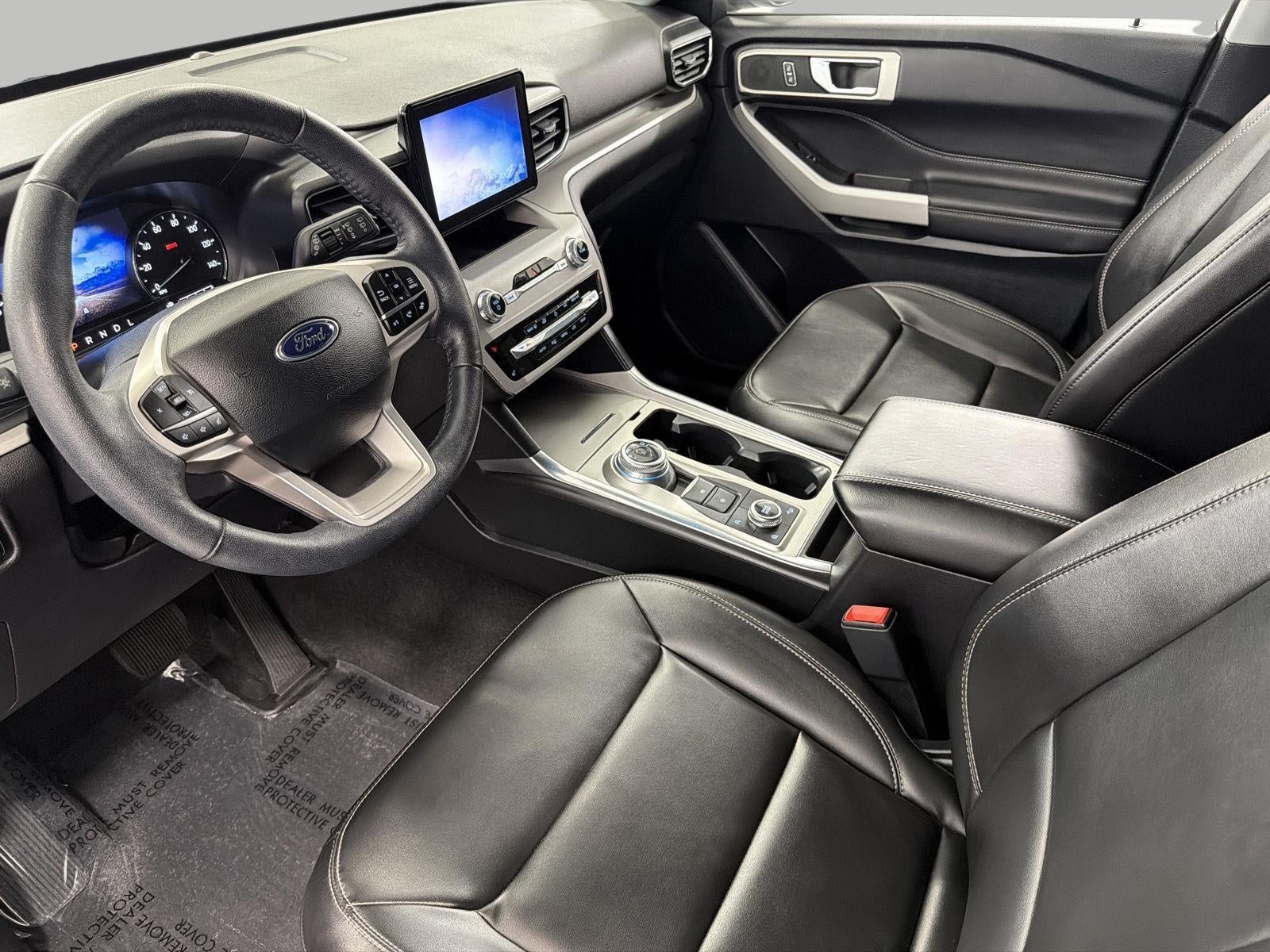 2024 Ford Explorer XLT 4WD
