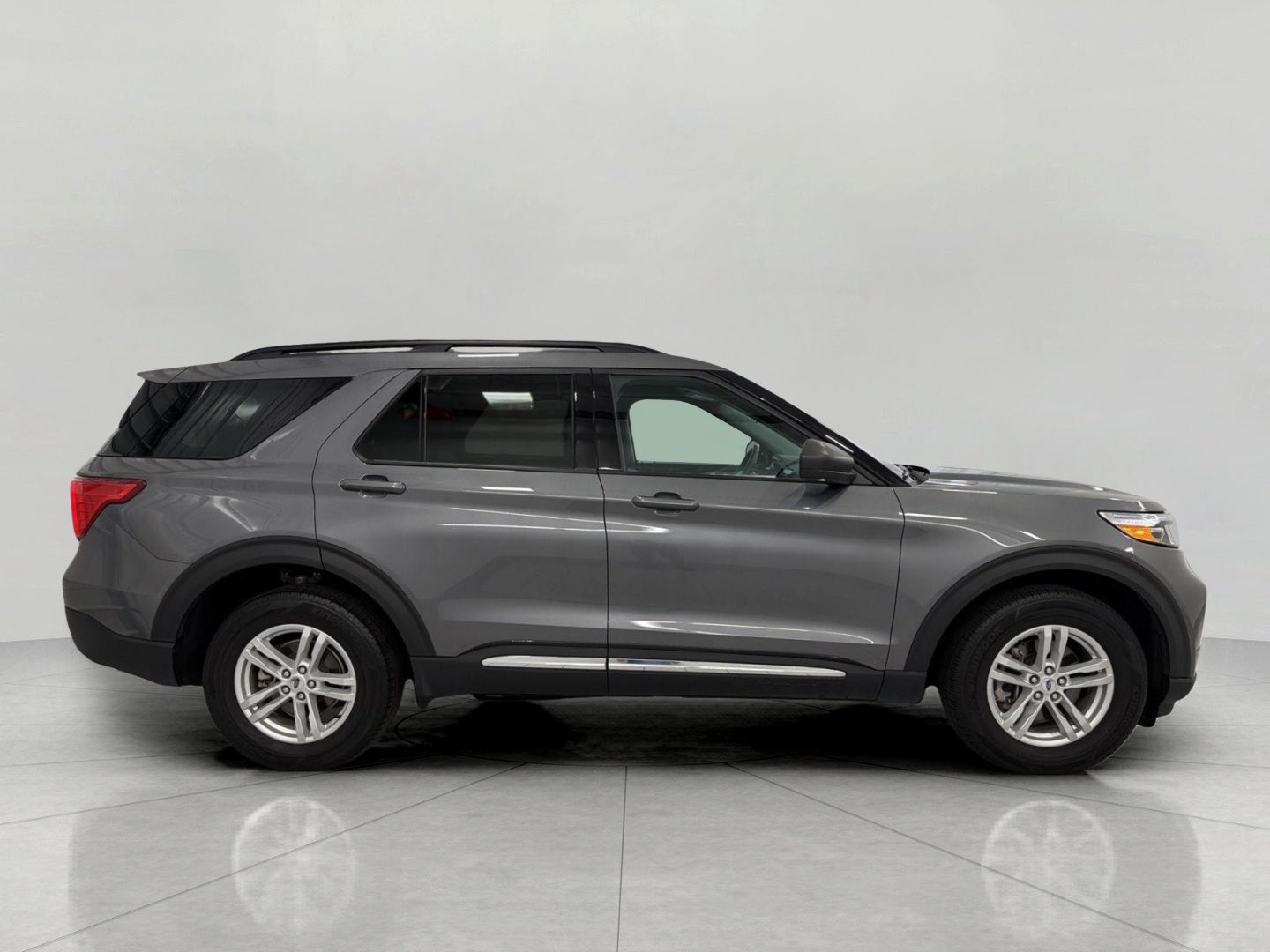 2024 Ford Explorer XLT 4WD