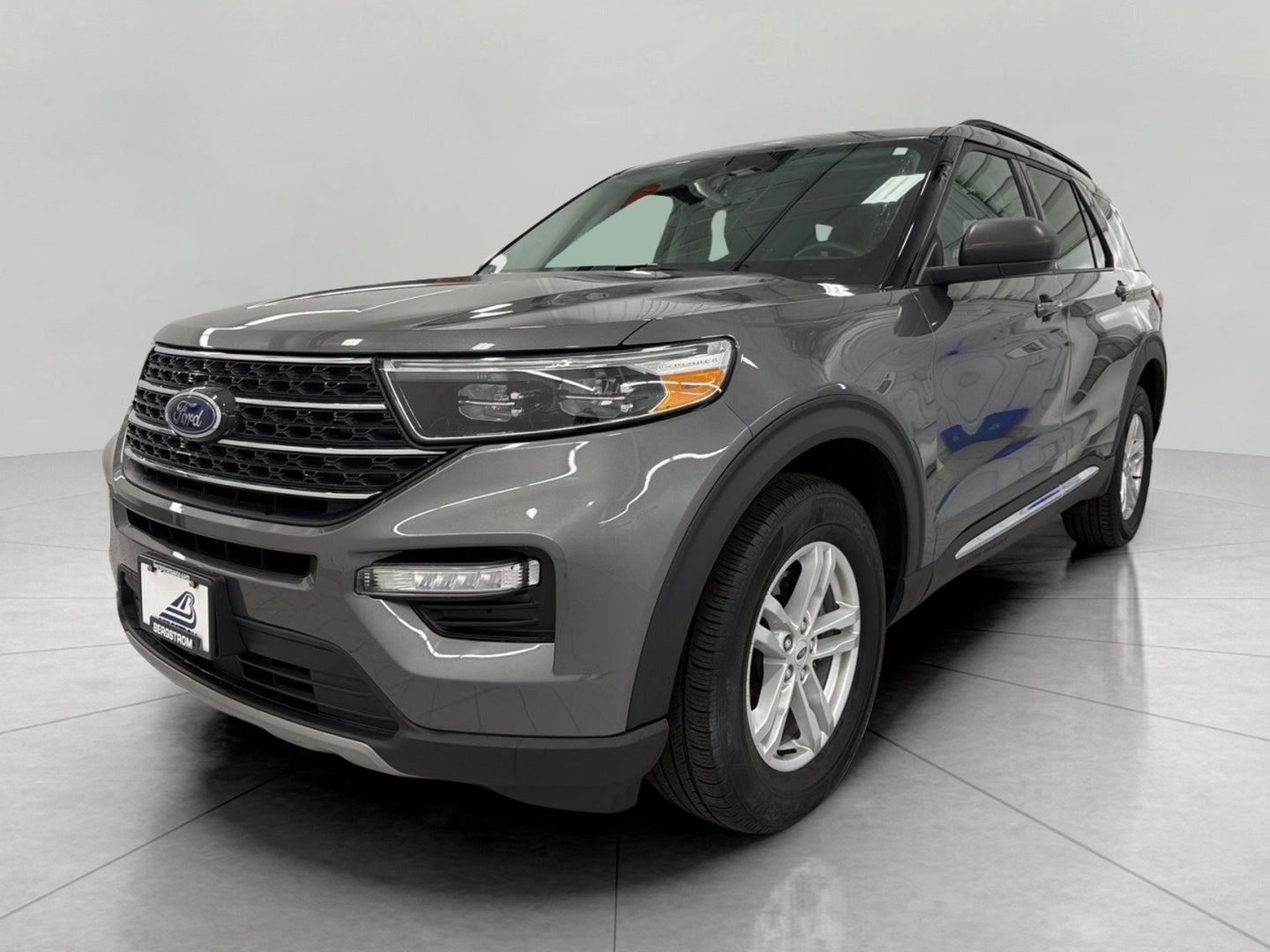2024 Ford Explorer XLT 4WD