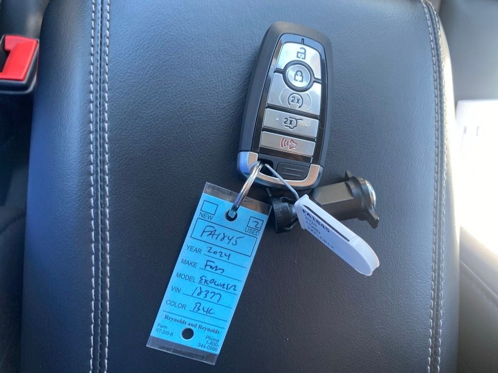 2024 Ford Explorer XLT 4WD
