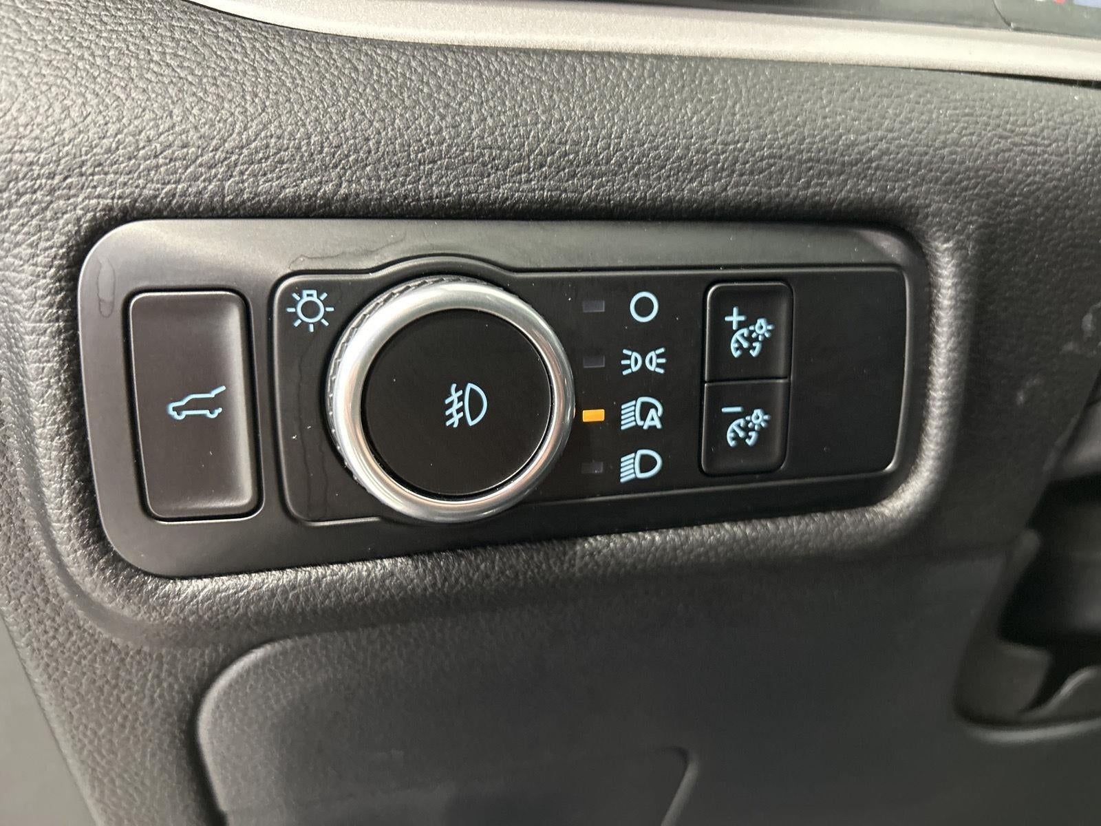 2024 Ford Explorer XLT 4WD