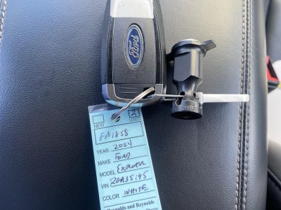 2024 Ford Explorer XLT 4WD