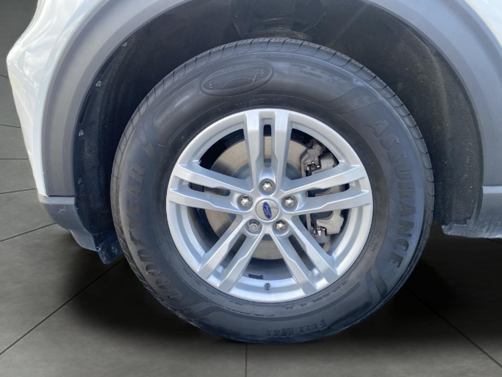 2024 Ford Explorer XLT 4WD