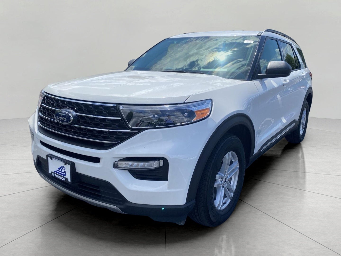 2024 Ford Explorer XLT 4WD
