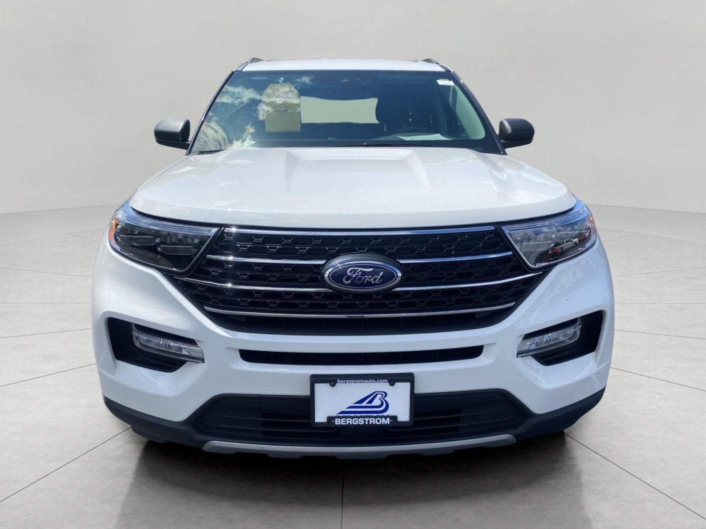 2024 Ford Explorer XLT 4WD