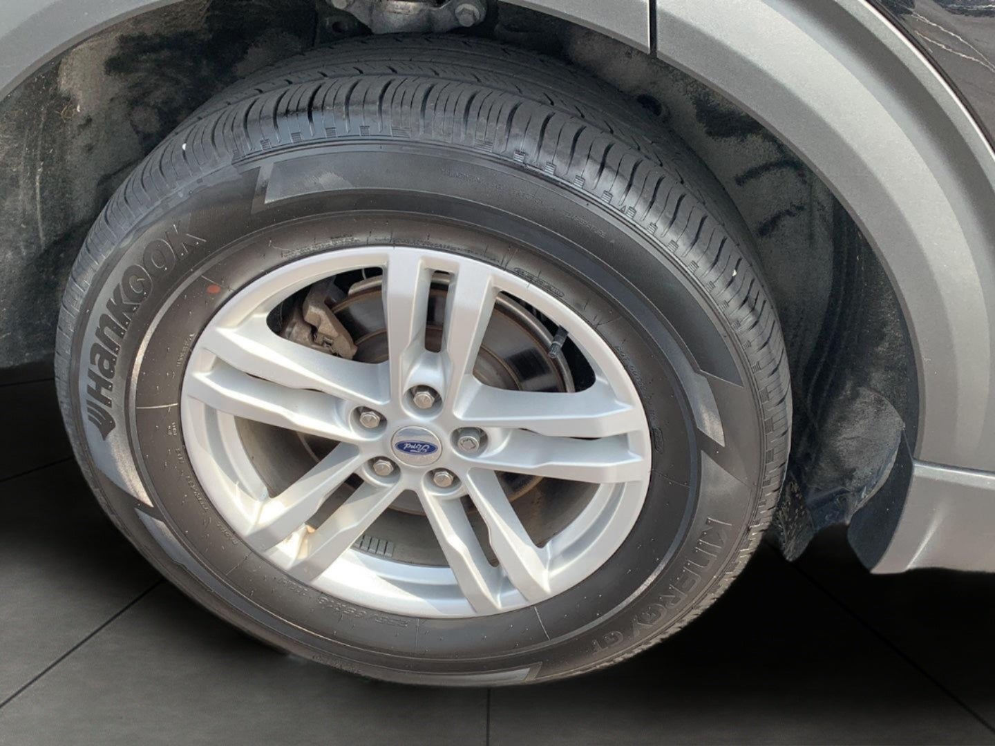 2024 Ford Explorer XLT 4WD