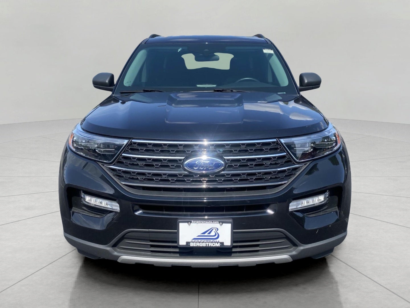 2024 Ford Explorer XLT 4WD