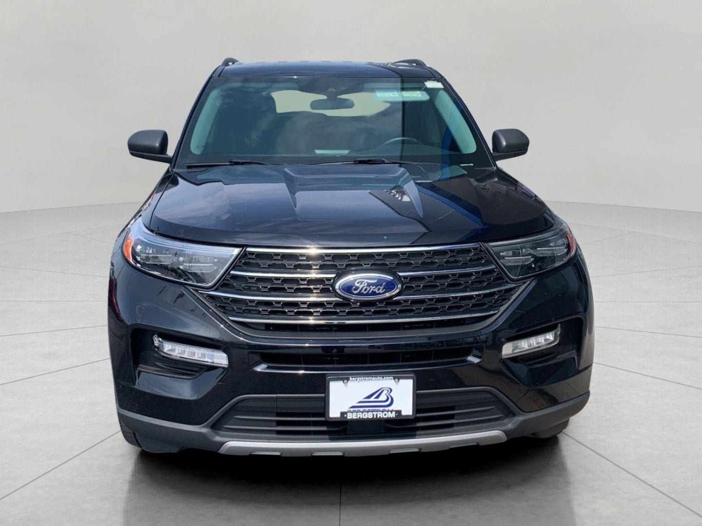 2024 Ford Explorer XLT 4WD