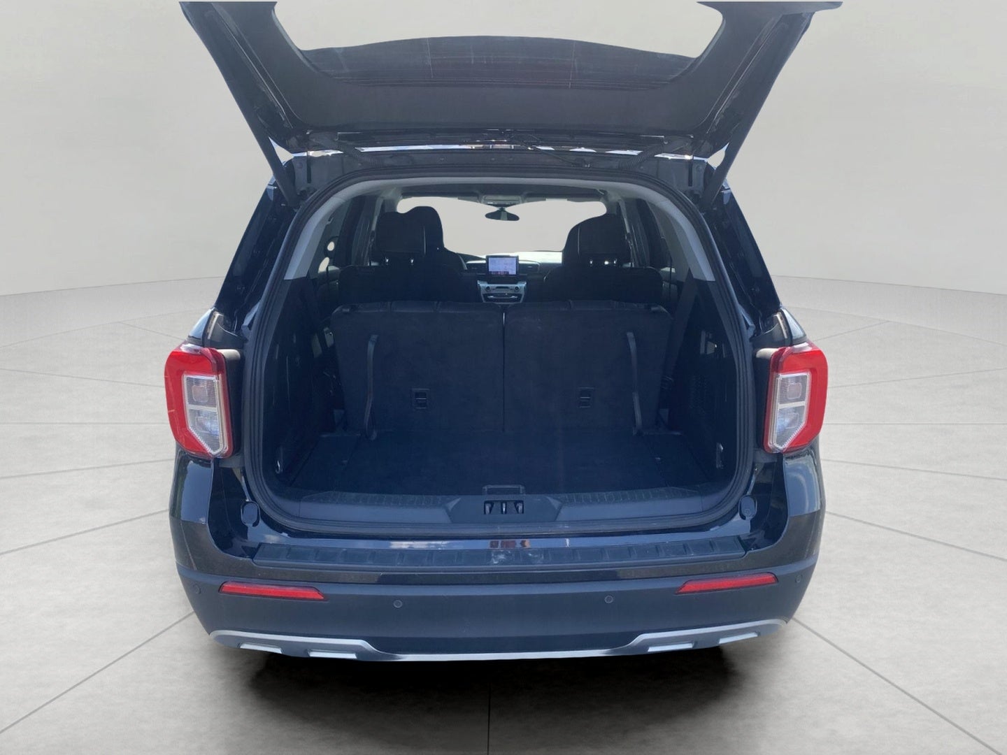 2024 Ford Explorer XLT 4WD