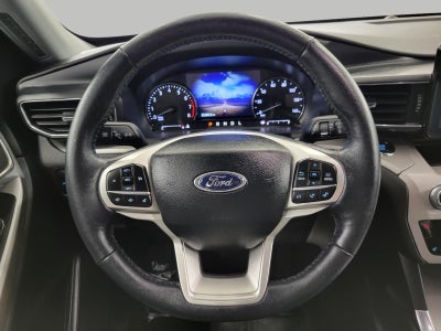 2023 Ford Explorer XLT 4WD
