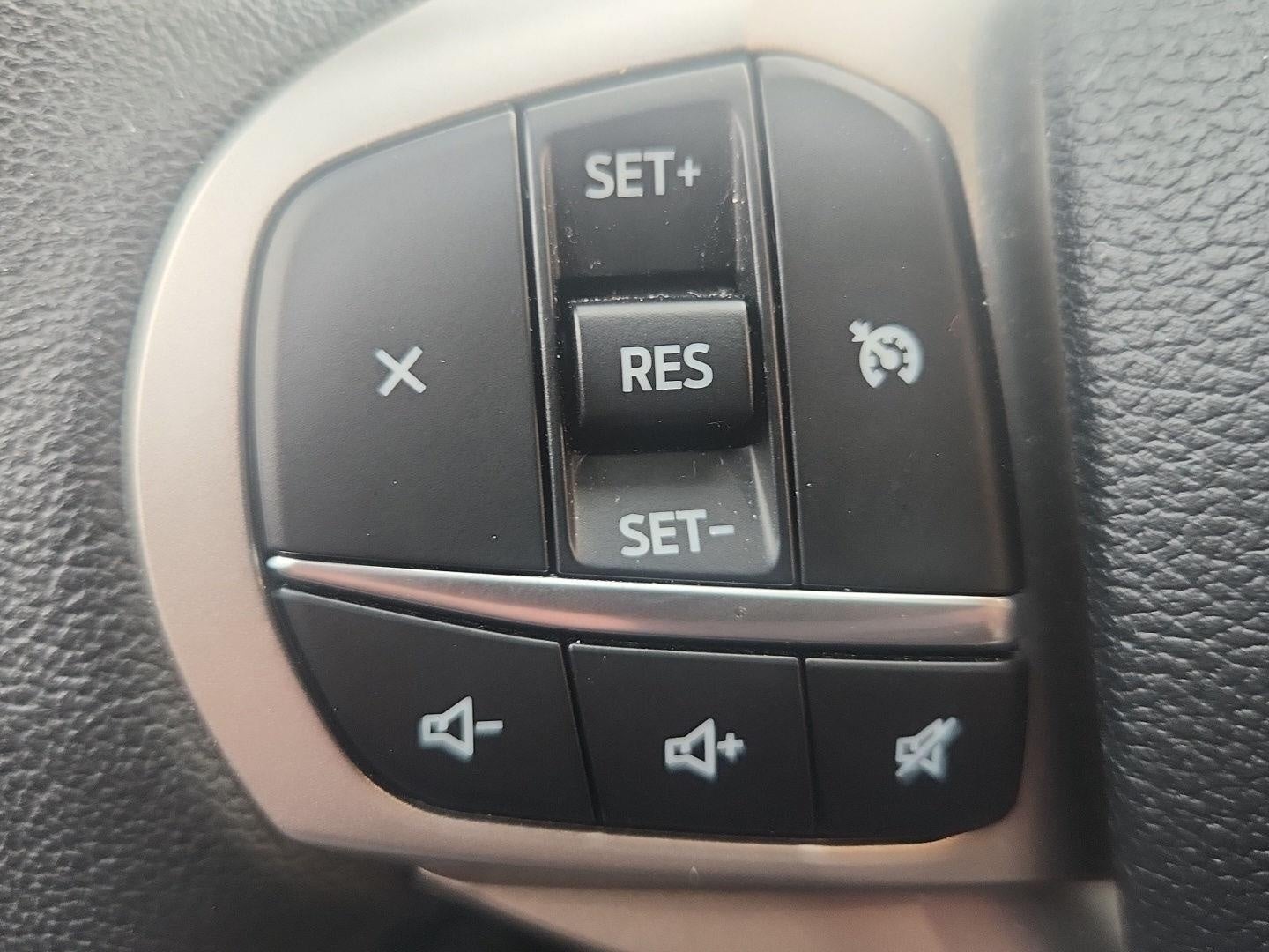 2024 Ford Explorer XLT 4WD
