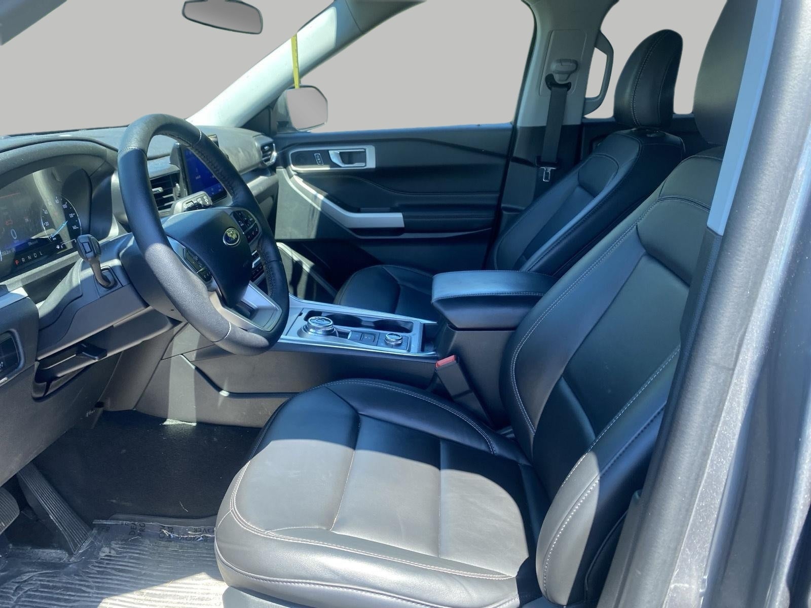 2024 Ford Explorer XLT 4WD
