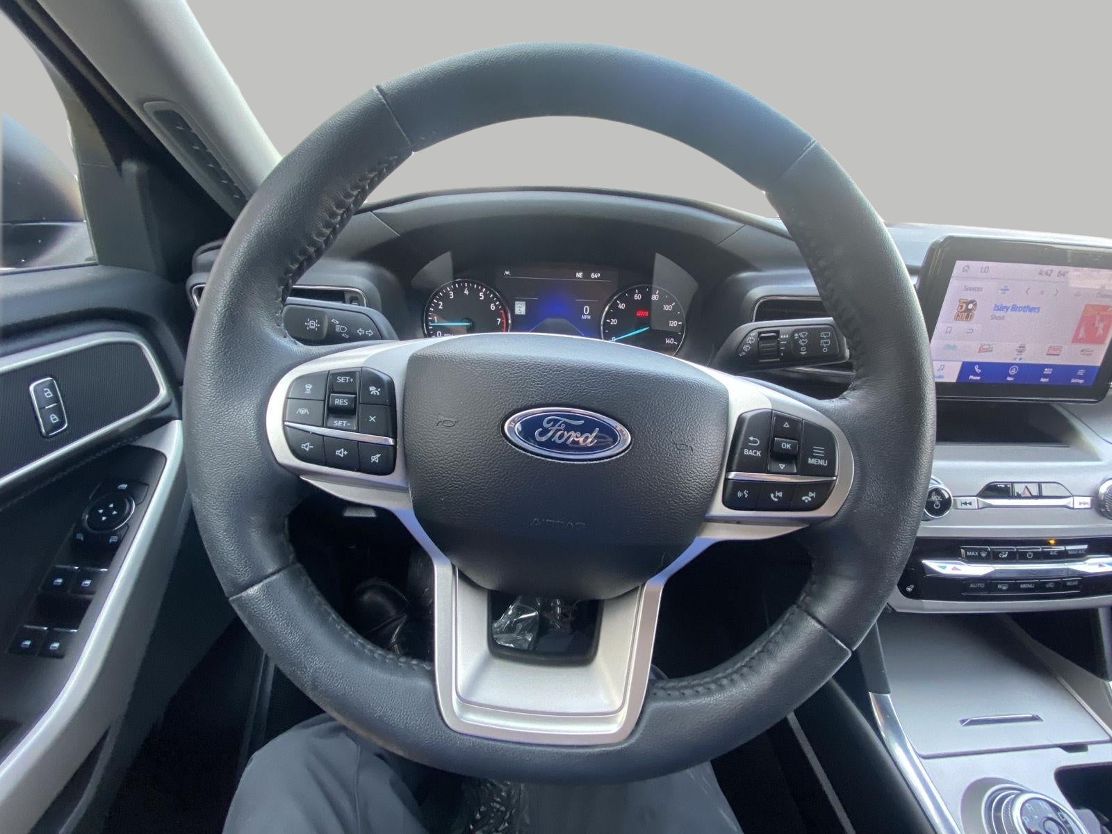 2024 Ford Explorer XLT 4WD