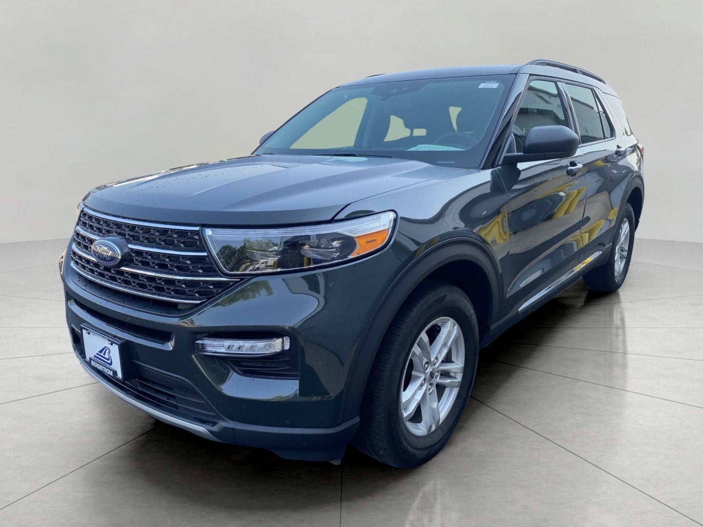 2024 Ford Explorer XLT 4WD