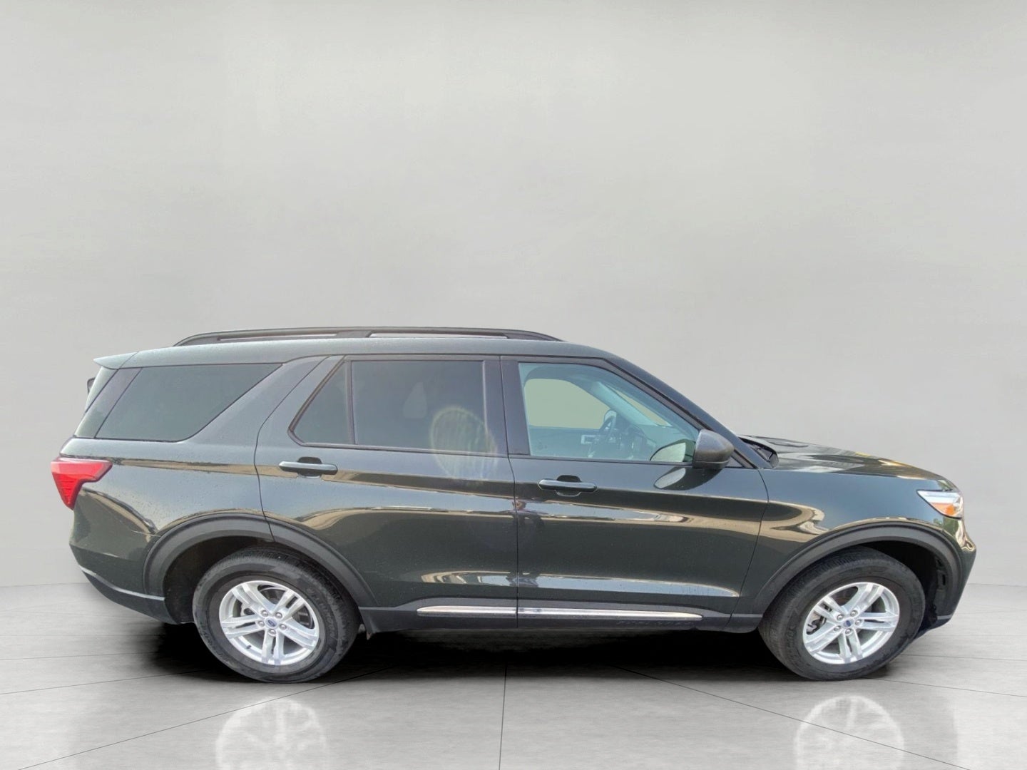 2024 Ford Explorer XLT 4WD