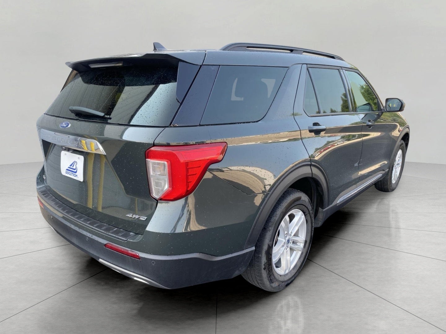 2024 Ford Explorer XLT 4WD
