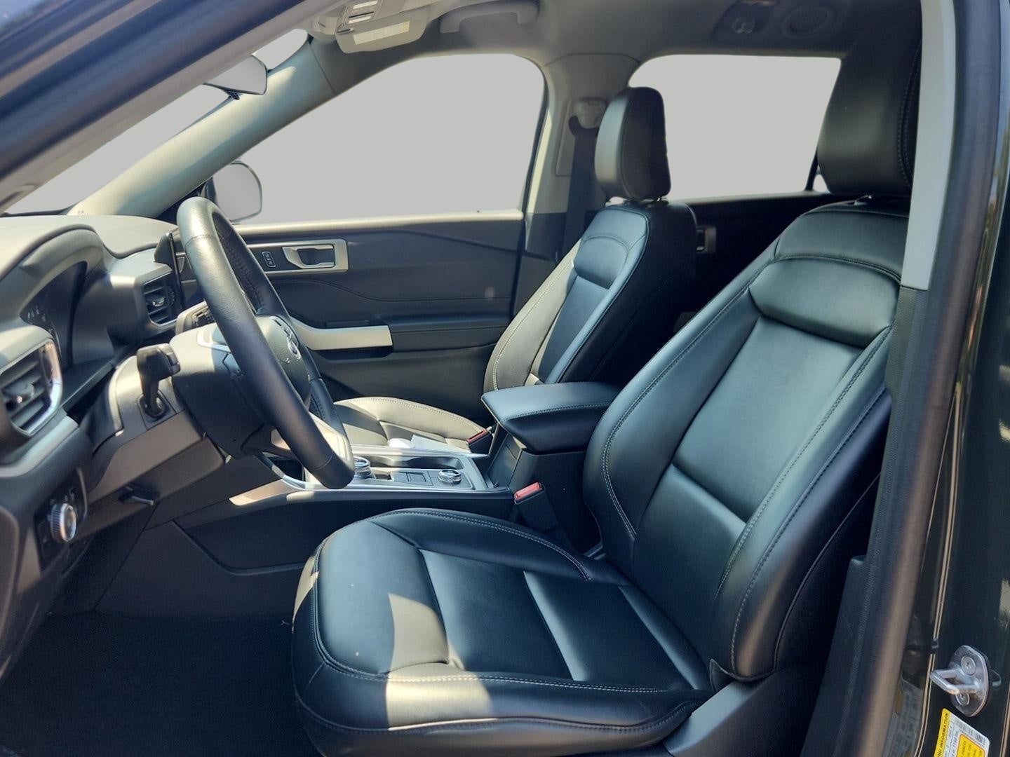 2024 Ford Explorer XLT 4WD
