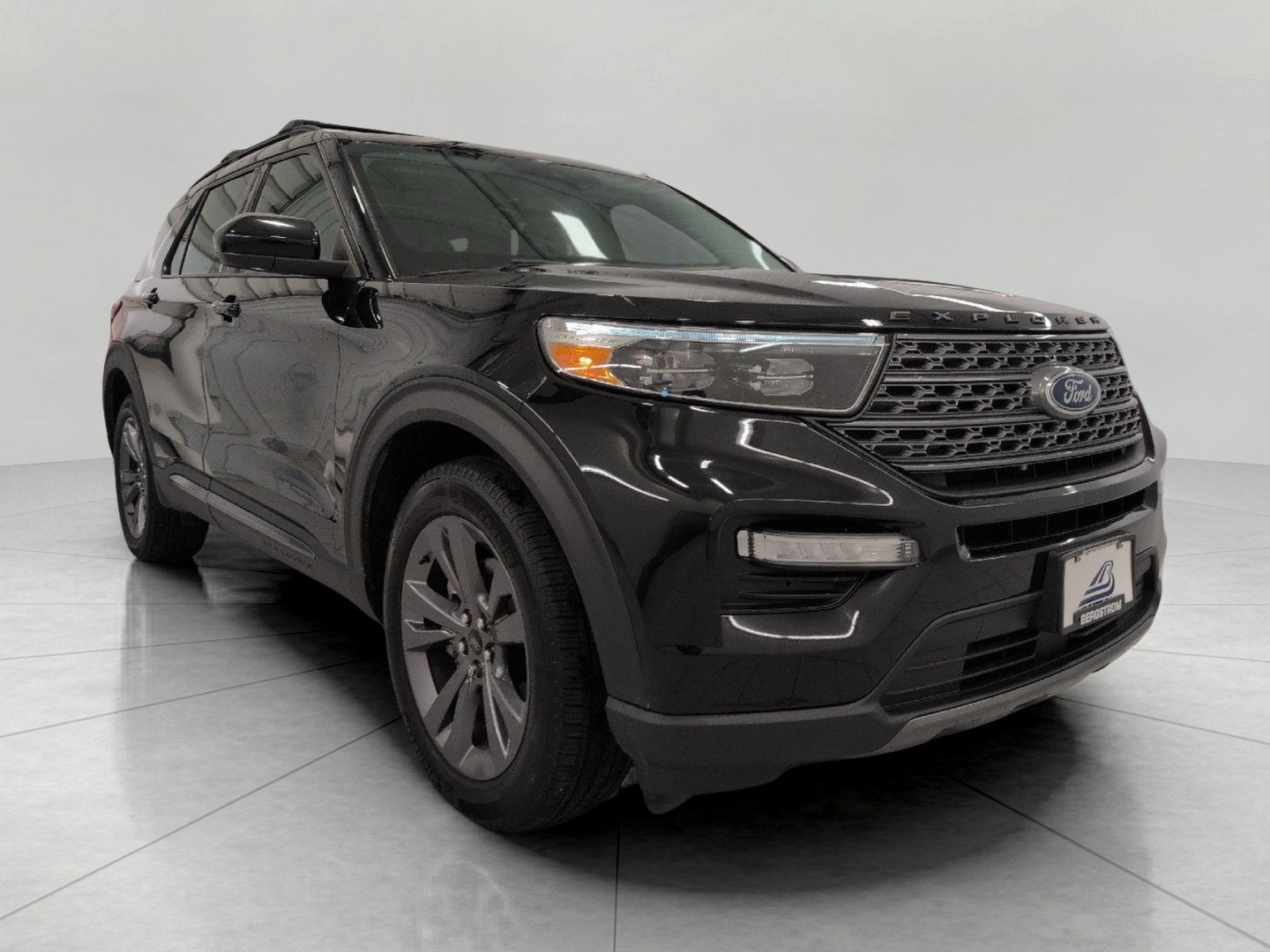 2024 Ford Explorer XLT 4WD