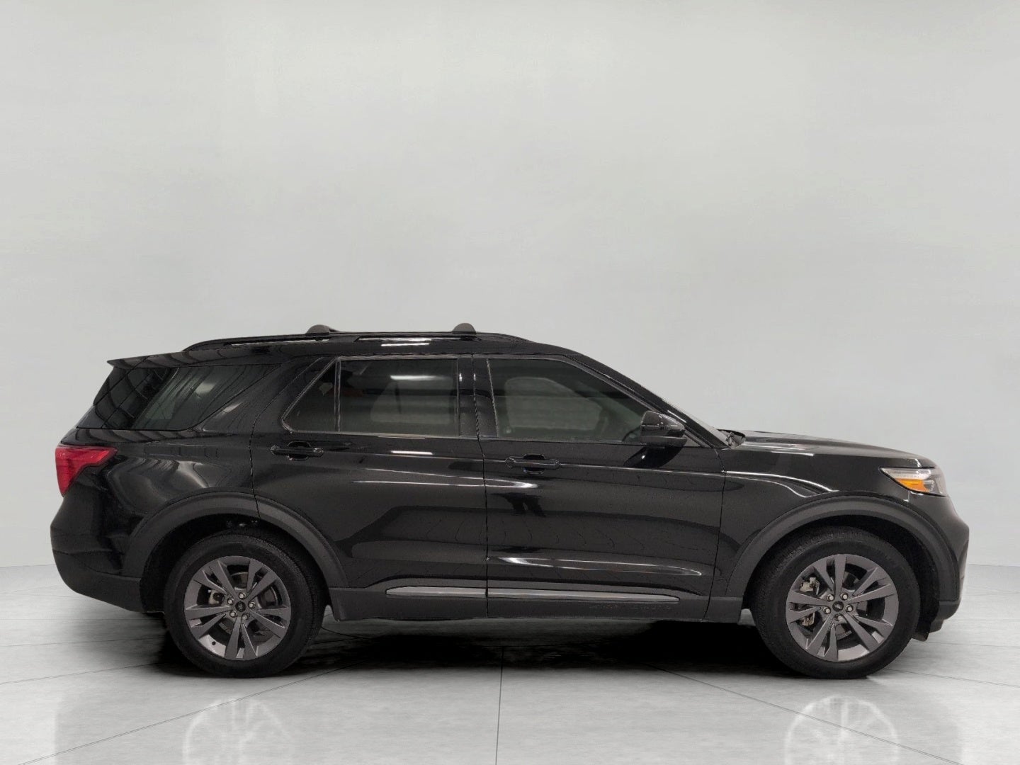 2024 Ford Explorer XLT 4WD