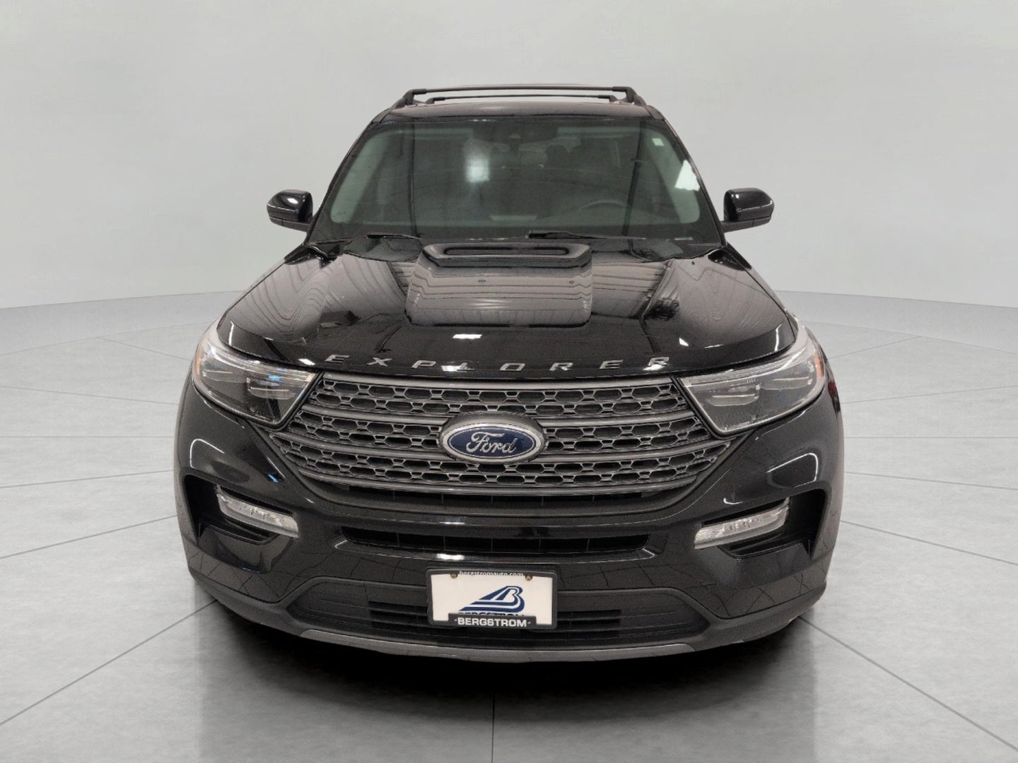 2024 Ford Explorer XLT 4WD