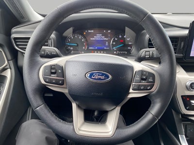 2024 Ford Explorer XLT 4WD