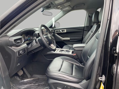 2024 Ford Explorer XLT 4WD