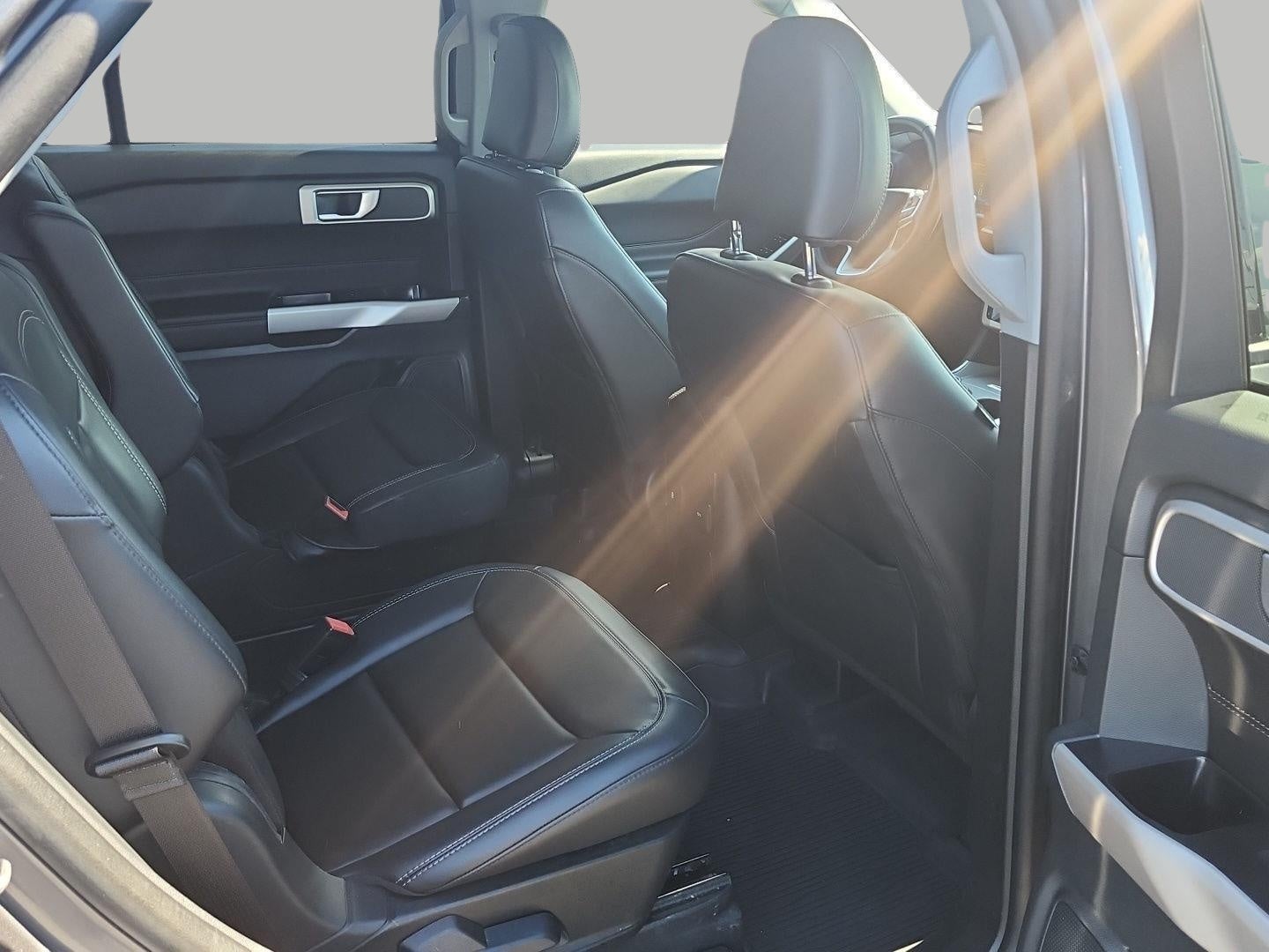 2023 Ford Explorer XLT 4WD