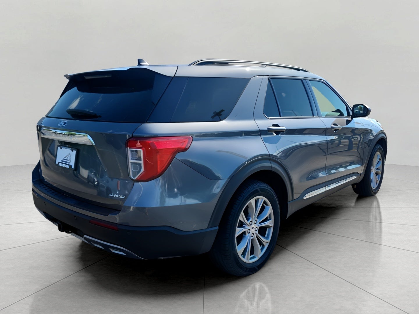 2023 Ford Explorer XLT 4WD