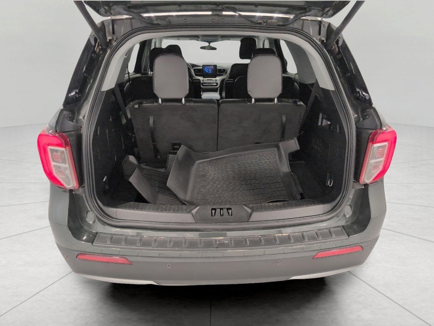 2024 Ford Explorer XLT 4WD