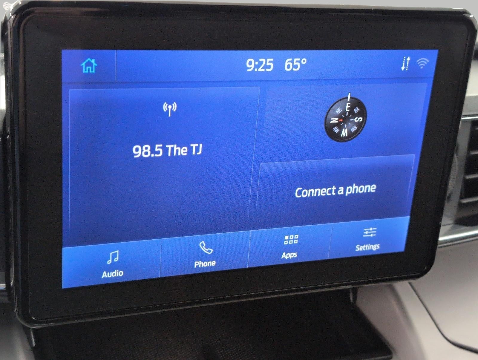 2024 Ford Explorer XLT 4WD