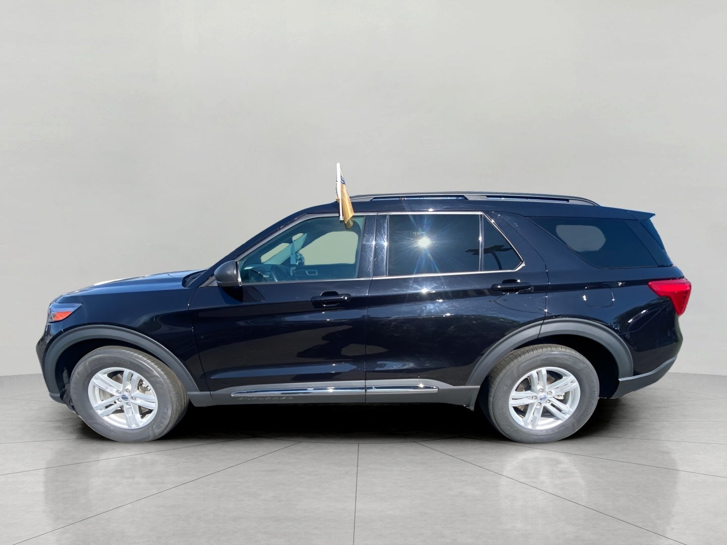 2024 Ford Explorer XLT 4WD