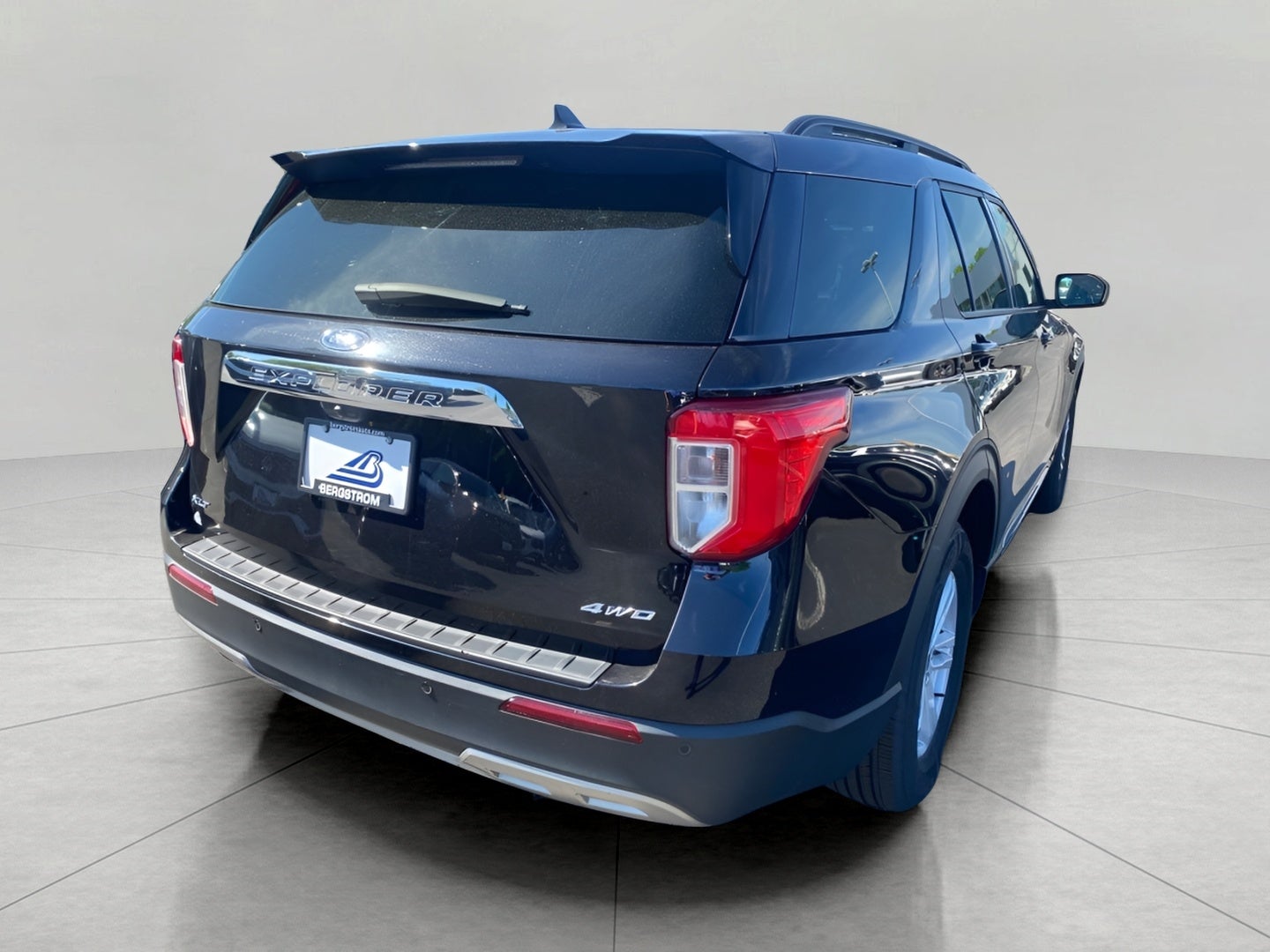 2024 Ford Explorer XLT 4WD