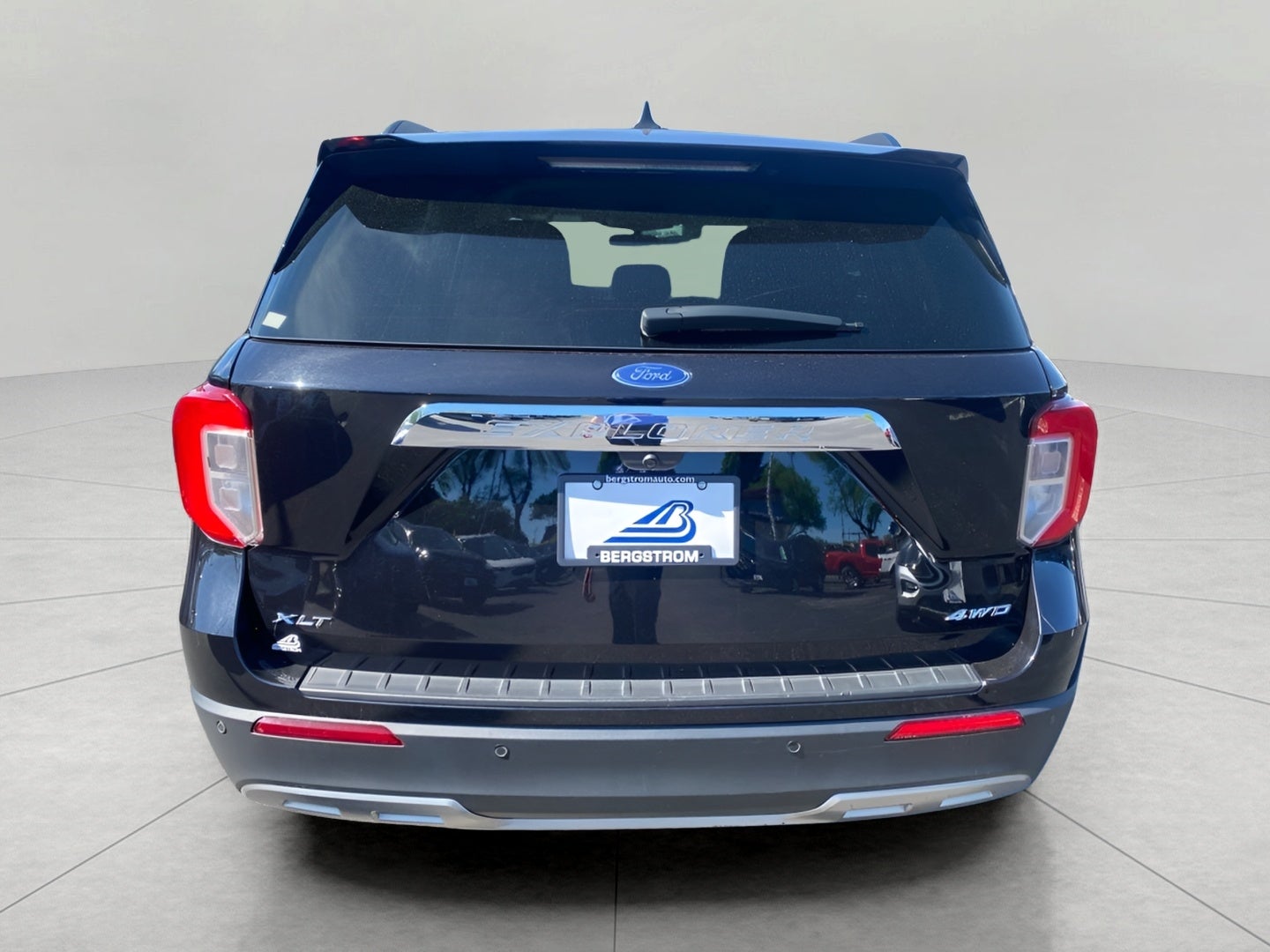 2024 Ford Explorer XLT 4WD