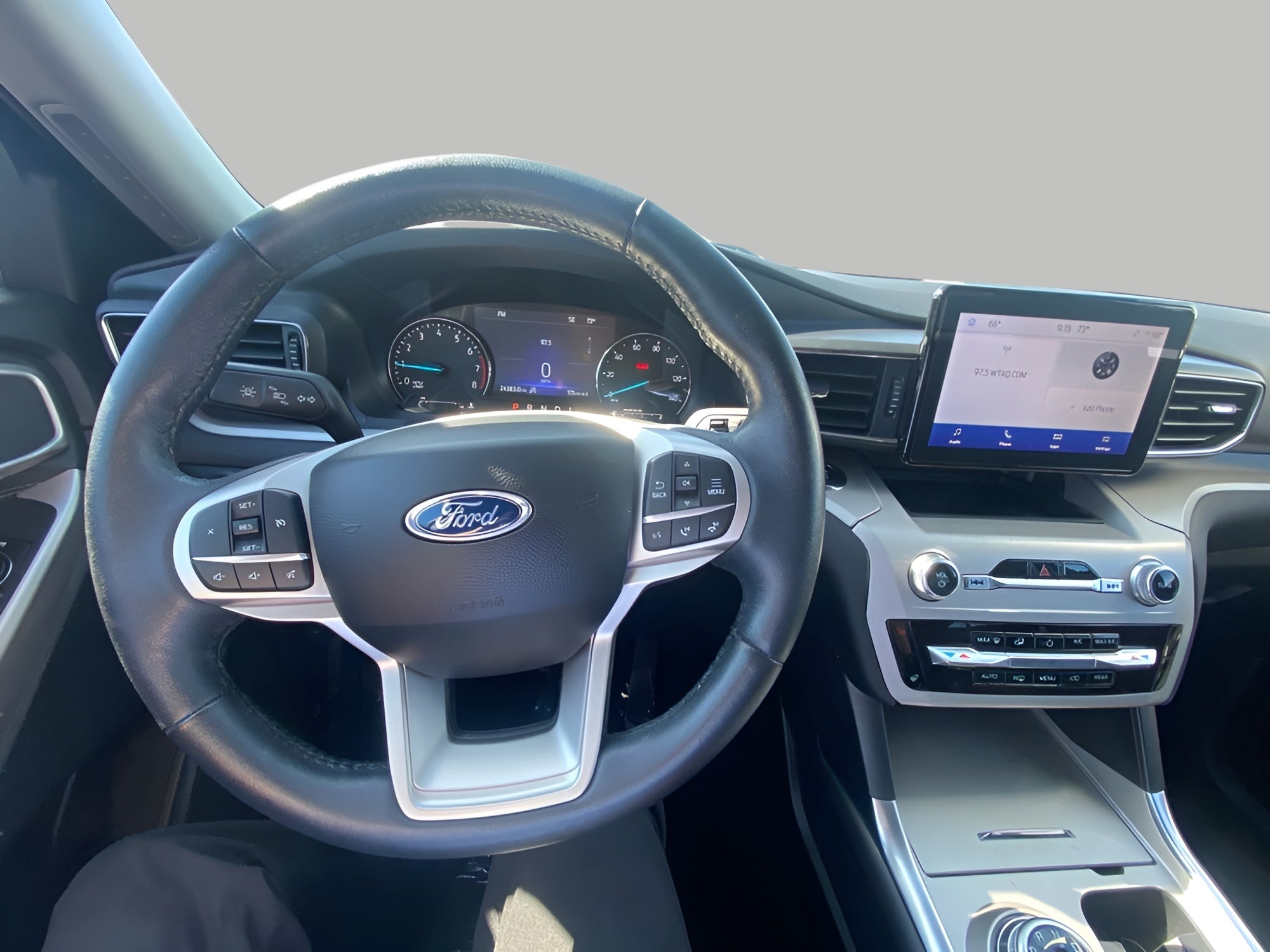 2024 Ford Explorer XLT 4WD