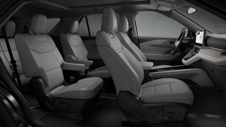 2026 Ford Explorer Platinum 4WD