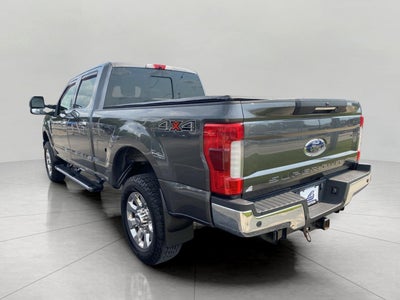 2019 Ford SUPER DUTY F-250 SRW LARIAT