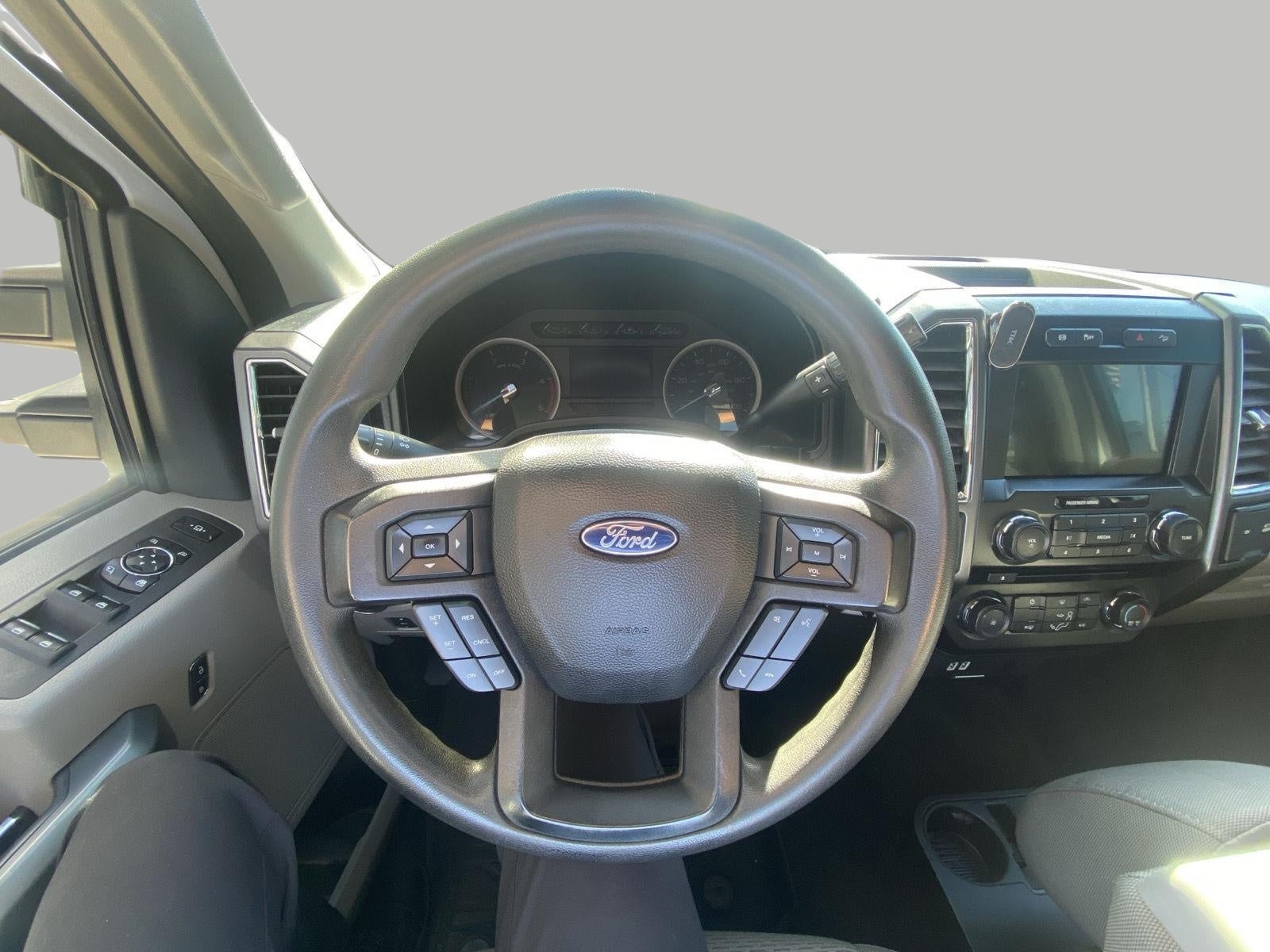 2017 Ford SUPER DUTY F-250 SRW XLT