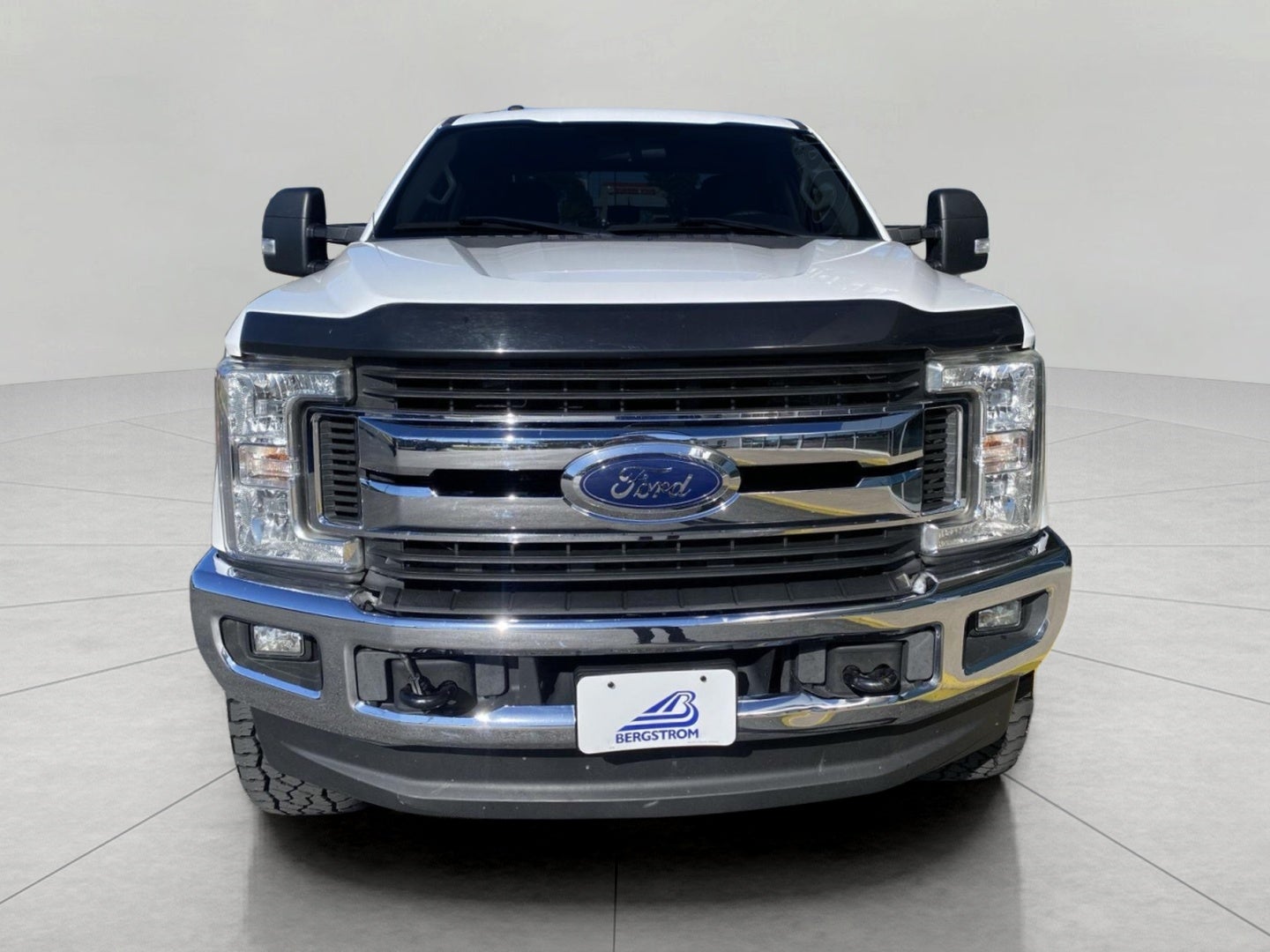 2017 Ford SUPER DUTY F-250 SRW XLT