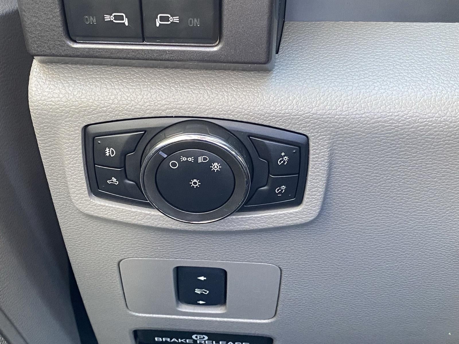 2017 Ford SUPER DUTY F-250 SRW XLT