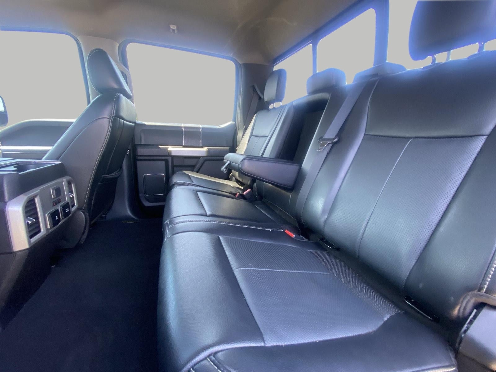 2021 Ford SUPER DUTY F-350 SRW LARIAT