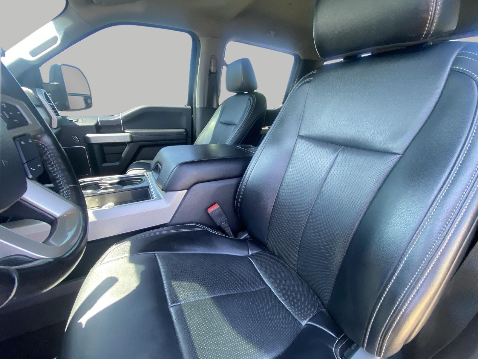 2021 Ford SUPER DUTY F-350 SRW LARIAT