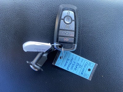 2021 Ford SUPER DUTY F-350 SRW LARIAT