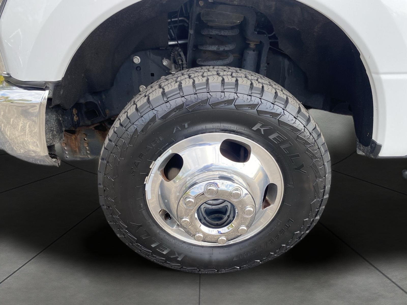 2022 Ford Super Duty F-350 DRW XL 4WD Crew Cab 8' Box