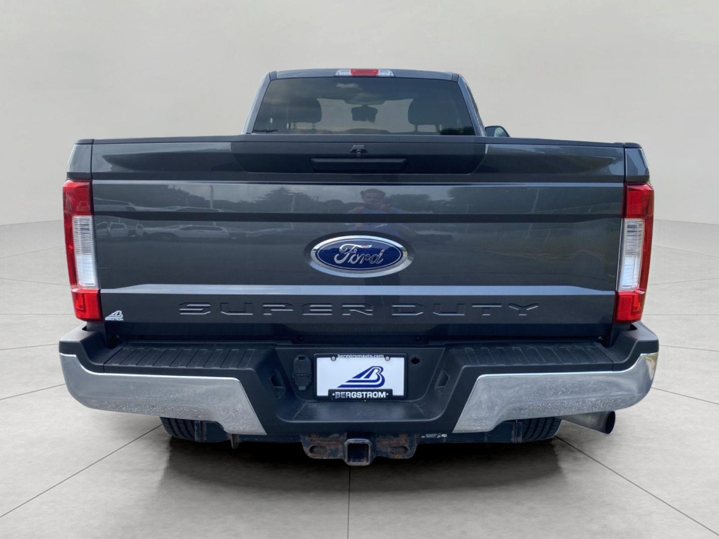 2018 Ford Super Duty F-250 SRW XL 4WD Reg Cab 8' Box