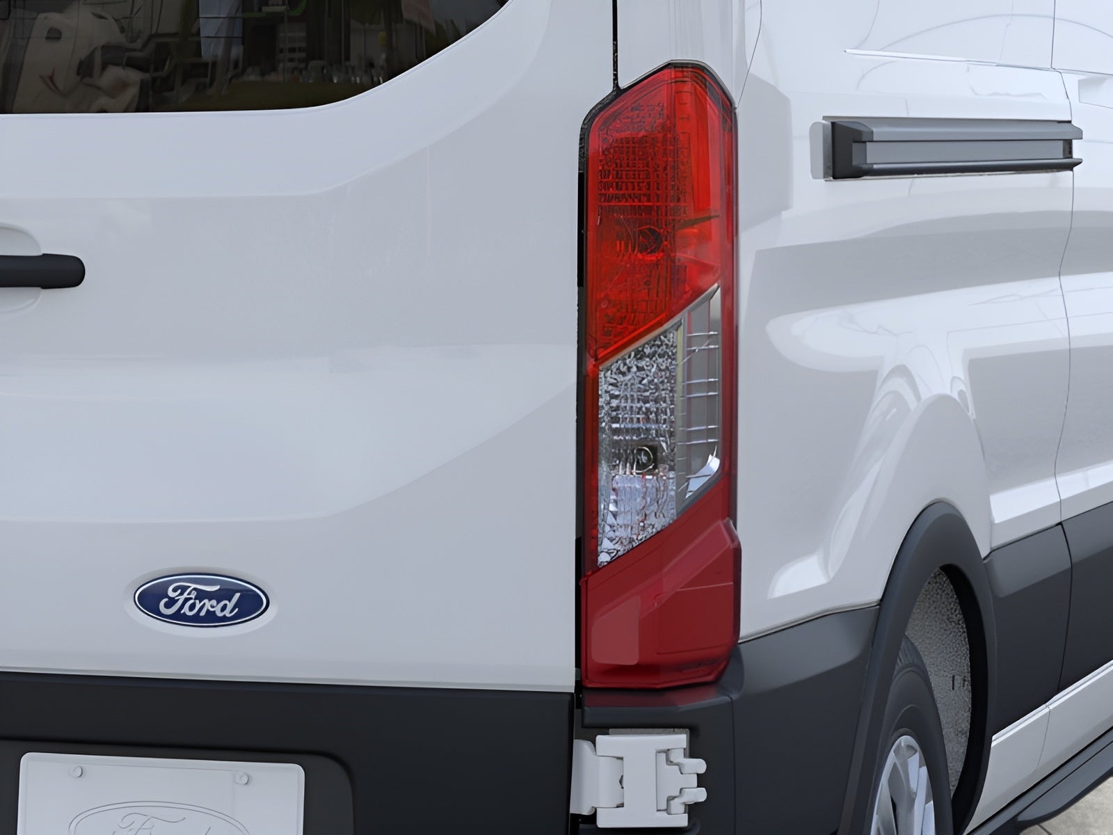 2026 Ford Transit Cargo Van T-250 148 Med Rf 9150 GVWR RWD