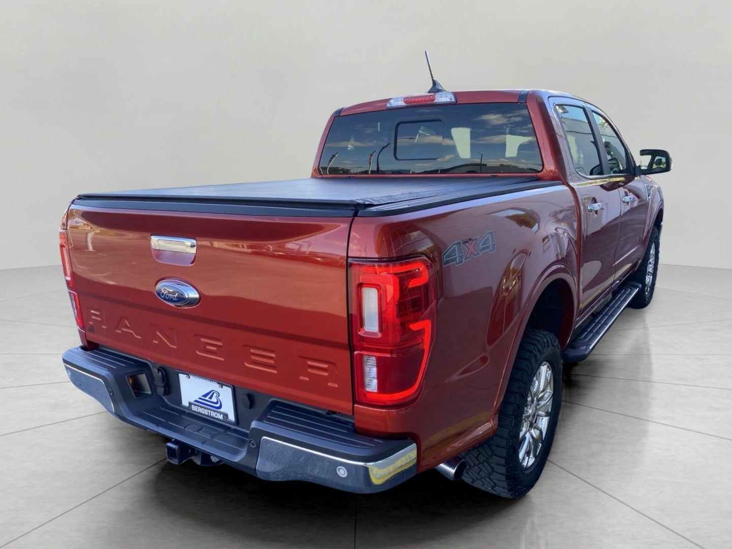 2022 Ford Ranger LARIAT 4WD SuperCrew 5' Box