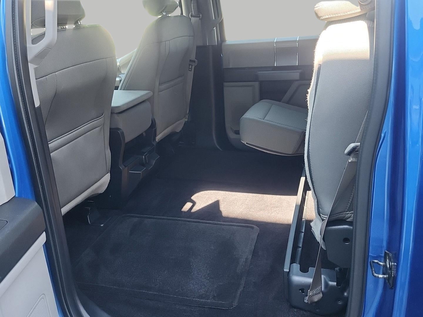 2015 Ford F-150 4WD SuperCrew 145 XLT